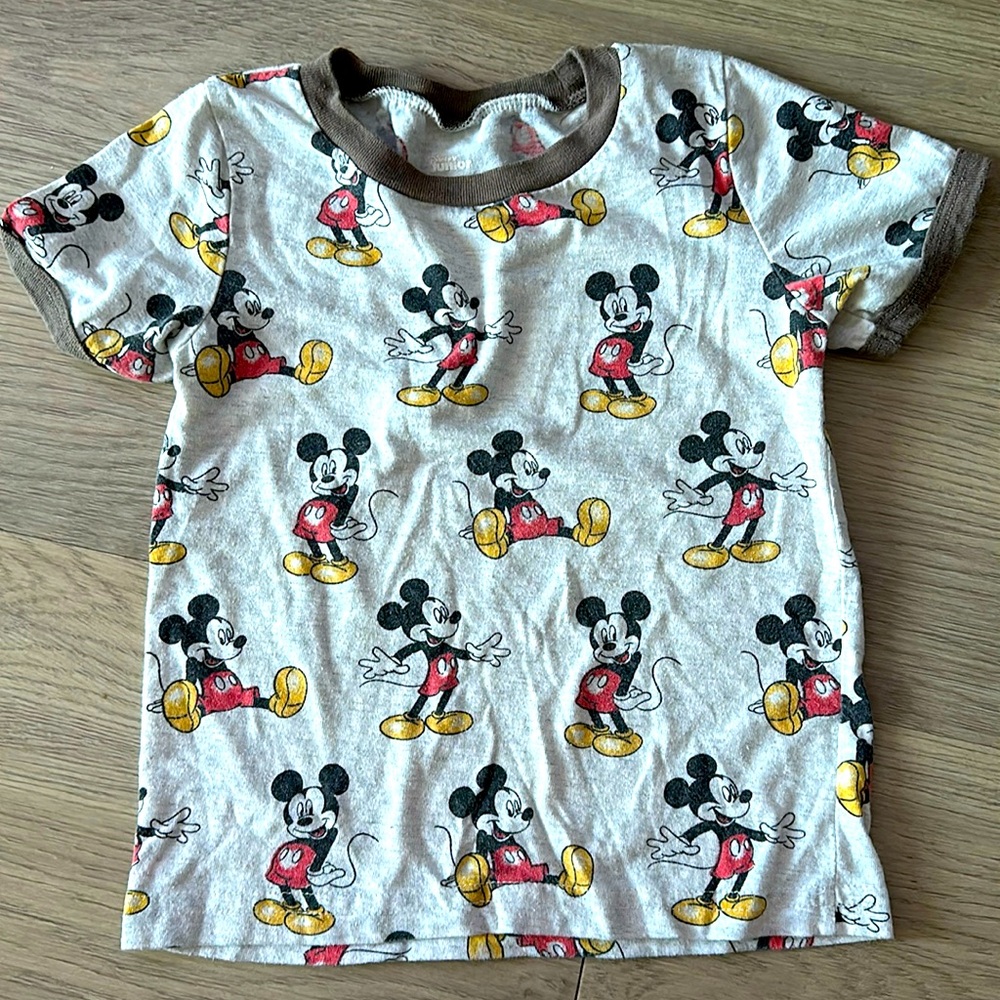 🏰 Mickey Mouse Tee 3T Shirt